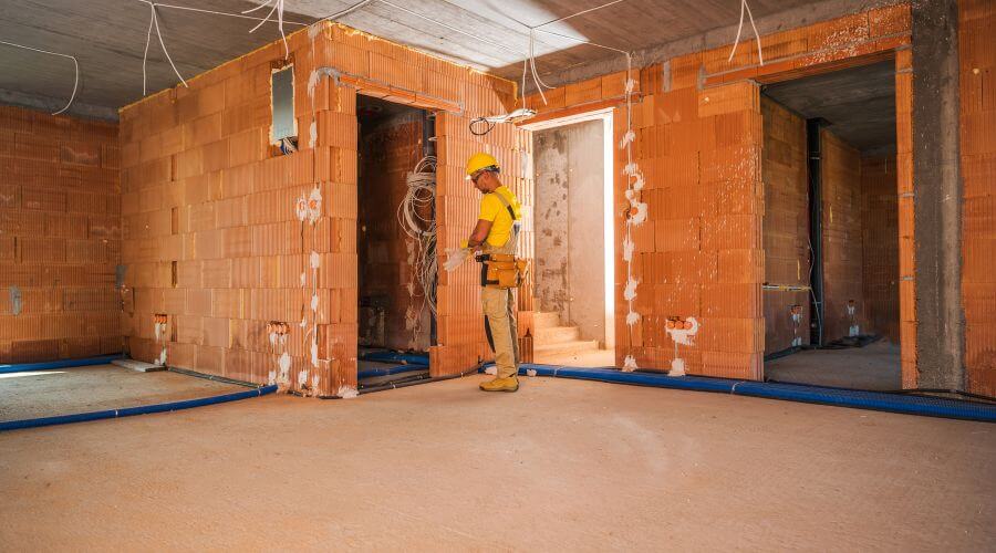 Professional residential roofers in Iuka, MS